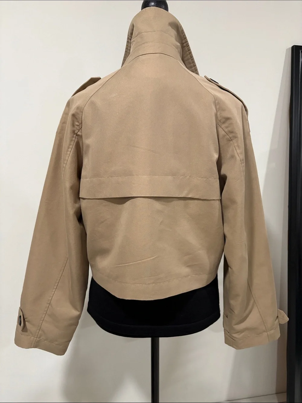 ZARA Double Breasted Crop Trench Women’s M - Picture 2 of 8